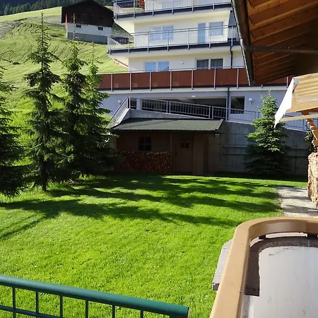 Apartamento Erlzette Tux