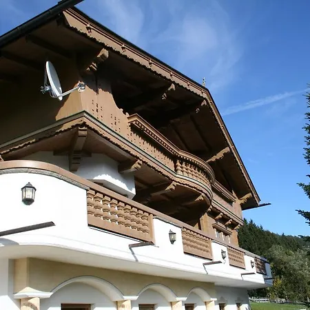 Erlzette Apartamento