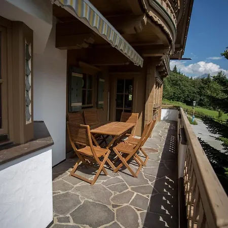 Erlzette Apartment