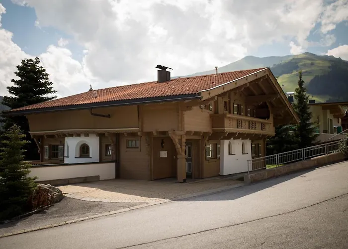 Erlzette Апартаменты Тукс